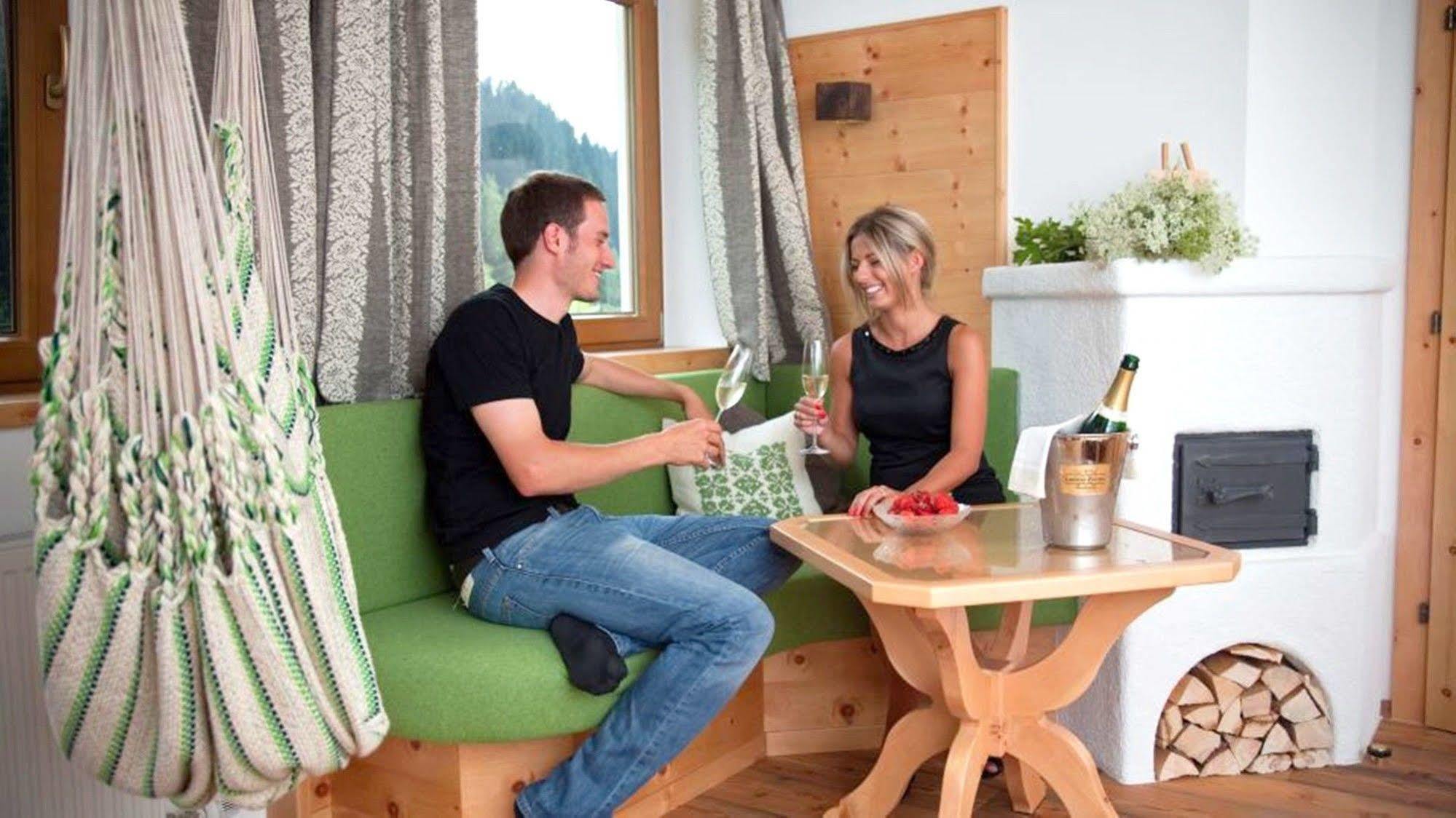 Natur- & Wanderhotel Tuxertal Esterno foto